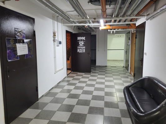 Продам торговое помещение 10,5 м2, Висаитова ул, 10/9, Ростов-на-Дону г