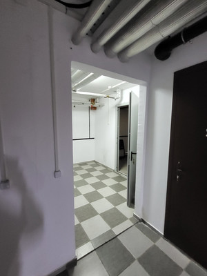 Продам торговое помещение 10,5 м2, Висаитова ул, 10/9, Ростов-на-Дону г