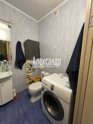 Продам однокомнатную (1-комн.) квартиру, Просвещения пр-кт, 15, Санкт-Петербург г