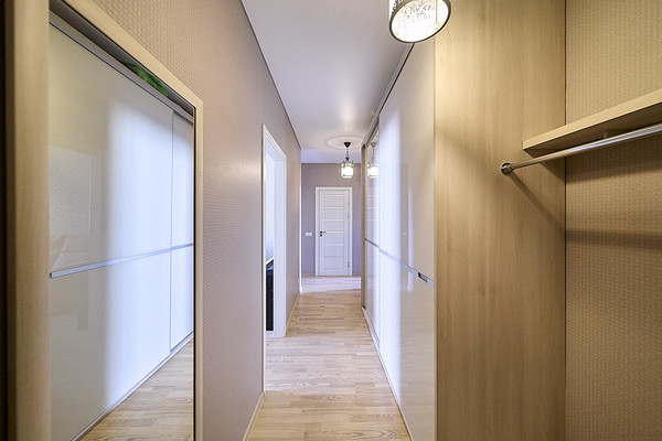 Продам трехкомнатную (3-комн.) квартиру, Красуцкого ул, 3Ак2, Санкт-Петербург г