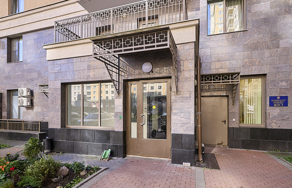 Продам трехкомнатную (3-комн.) квартиру, Красуцкого ул, 3Ак2, Санкт-Петербург г