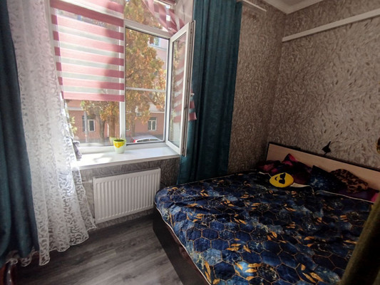 Продам двухкомнатную (2-комн.) квартиру, Октябрьской революции ул, 3, Туапсе г