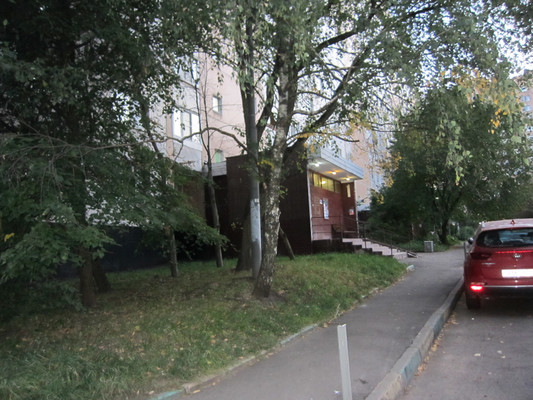 Продам многокомнатную квартиру, Скульптора Мухиной ул, 7к2, Москва г