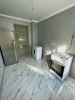 Продам трехкомнатную (3-комн.) квартиру, Советской Армии ул, 105, Армавир г