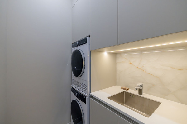 Продам двухкомнатную (2-комн.) квартиру, Зорге ул, 9Ак7, Москва г
