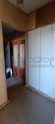 Продам трехкомнатную (3-комн.) квартиру, Инициативная ул, 7к2, Москва г