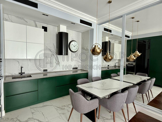 Продам двухкомнатную (2-комн.) квартиру, Мосфильмовская ул, 8, Москва г