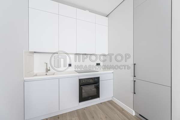 Продам однокомнатную (1-комн.) квартиру, Курского Вокзала пл, 1, Москва г