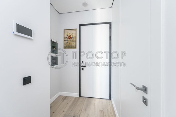 Продам однокомнатную (1-комн.) квартиру, Курского Вокзала пл, 1, Москва г