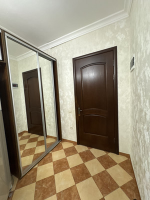 Сдам двухкомнатную (2-комн.) квартиру, Орджоникидзе ул, 161, Новый Хушет с