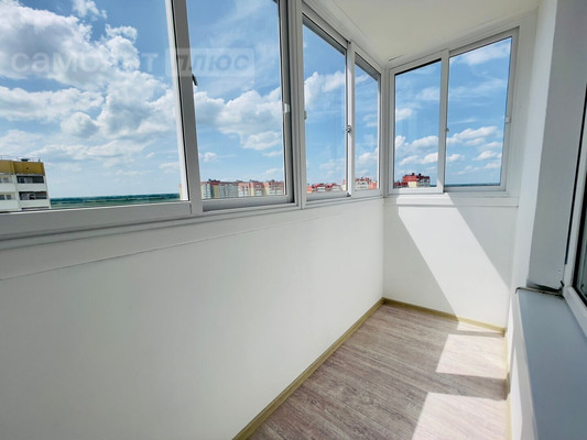 Продам двухкомнатную (2-комн.) квартиру, Зеленоградская ул, 34к3, Краснодар г