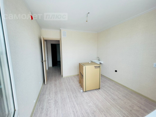 Продам двухкомнатную (2-комн.) квартиру, Зеленоградская ул, 34к3, Краснодар г
