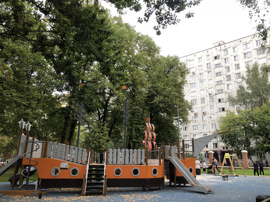 Продам трехкомнатную (3-комн.) квартиру, Новоалексеевская ул, 18к1, Москва г