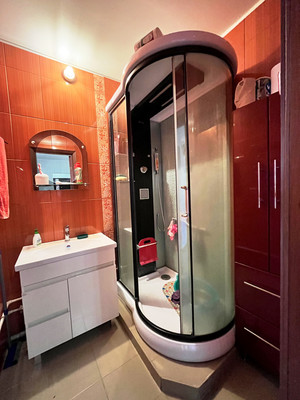 Продам трехкомнатную (3-комн.) квартиру, Московское ш, 284, Шушары п