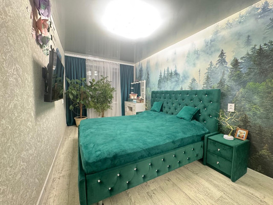 Продам двухкомнатную (2-комн.) квартиру, Бумажников пр-кт, 20, Астрахань г