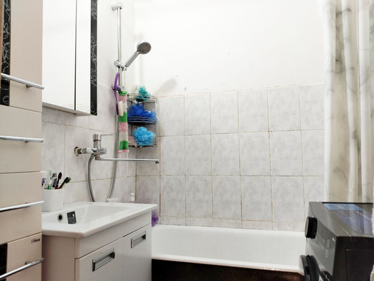 Продам двухкомнатную (2-комн.) квартиру, 65-летия Победы (Кузнечики мкр.) б-р, 1, Подольск г