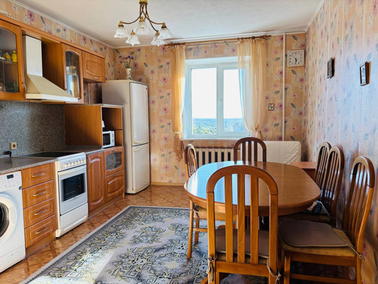 Продам двухкомнатную (2-комн.) квартиру, Космонавта Беляева ул, 54а, Пермь г