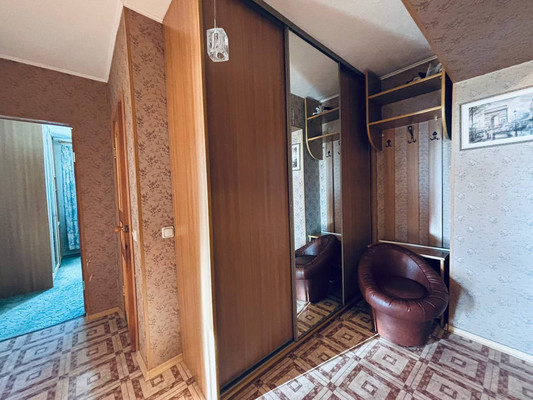 Продам двухкомнатную (2-комн.) квартиру, Космонавта Беляева ул, 54а, Пермь г