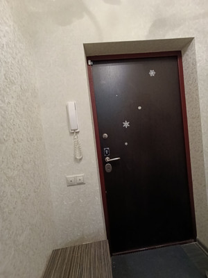 Продам трехкомнатную (3-комн.) квартиру, Базарная ул, 10, Чебоксары г