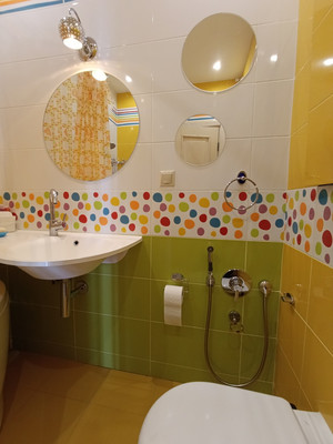 Продам трехкомнатную (3-комн.) квартиру, Базарная ул, 10, Чебоксары г