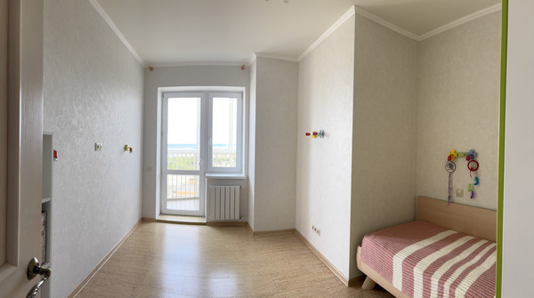 Продам трехкомнатную (3-комн.) квартиру, Базарная ул, 10, Чебоксары г