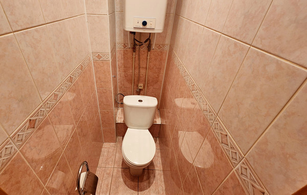 Продам трехкомнатную (3-комн.) квартиру, Макаренко пер, 14, Санкт-Петербург г