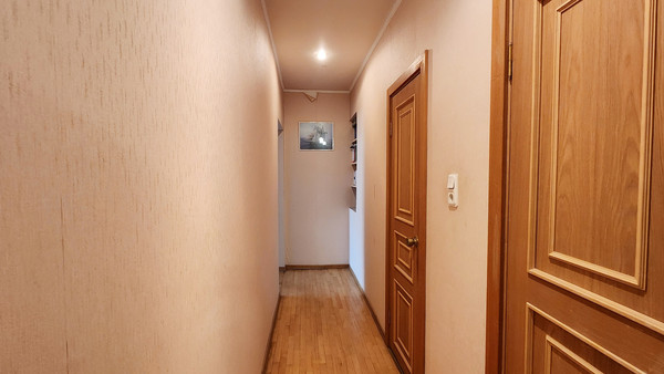 Продам трехкомнатную (3-комн.) квартиру, Макаренко пер, 14, Санкт-Петербург г