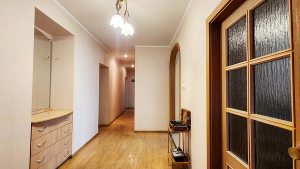 Продам трехкомнатную (3-комн.) квартиру, Макаренко пер, 14, Санкт-Петербург г