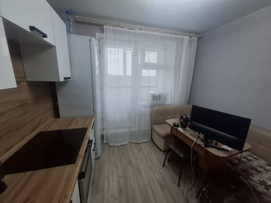 Продам однокомнатную (1-комн.) квартиру, Валерия Лесунова ул, 6, Уфа г