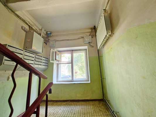 Продам двухкомнатную (2-комн.) квартиру, 121 стрелковой дивизии ул, 56, Воронеж г