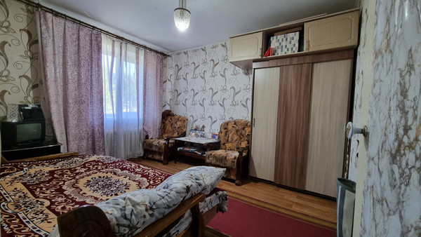 Продам однокомнатную (1-комн.) квартиру, Дзержинского ул, 42а, Брянск г