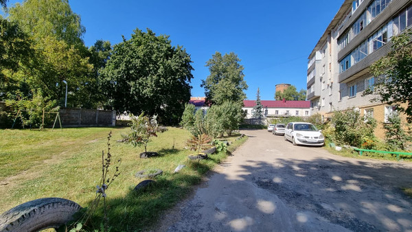 Продам однокомнатную (1-комн.) квартиру, Дзержинского ул, 42а, Брянск г