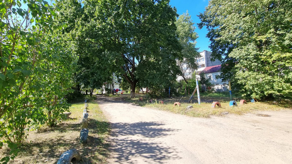 Продам однокомнатную (1-комн.) квартиру, Дзержинского ул, 42а, Брянск г