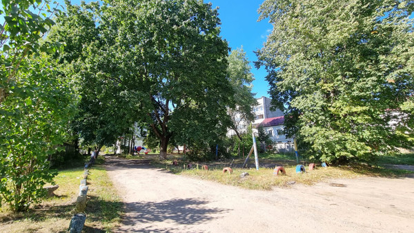 Продам однокомнатную (1-комн.) квартиру, Дзержинского ул, 42а, Брянск г