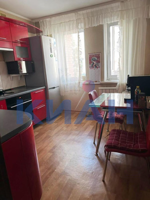 Сдам двухкомнатную (2-комн.) квартиру, 9 Мая ул, 65, Красноярск г