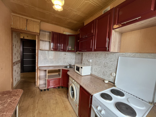 Продам трехкомнатную (3-комн.) квартиру, Попова ул, 87, Барнаул г