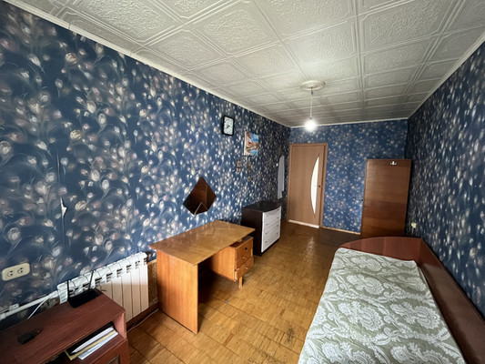 Продам трехкомнатную (3-комн.) квартиру, Попова ул, 87, Барнаул г