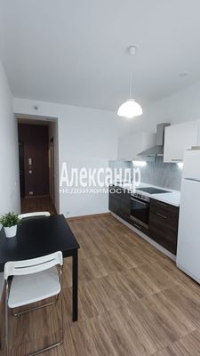 Продам однокомнатную (1-комн.) квартиру, Скандинавский проезд, 4к1, Мурино п