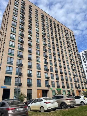 Продам трехкомнатную (3-комн.) квартиру, Южная ул, 12к1, Брёхово х