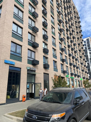 Продам трехкомнатную (3-комн.) квартиру, Южная ул, 12к1, Брёхово х