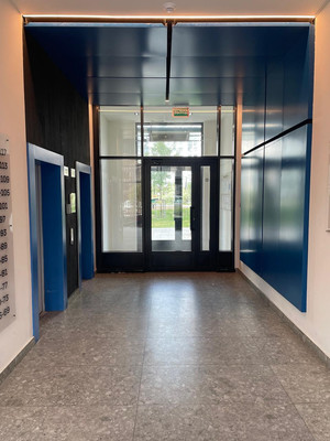 Продам трехкомнатную (3-комн.) квартиру, Южная ул, 12к1, Брёхово х