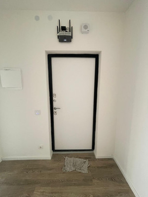 Продам трехкомнатную (3-комн.) квартиру, Южная ул, 12к1, Брёхово х