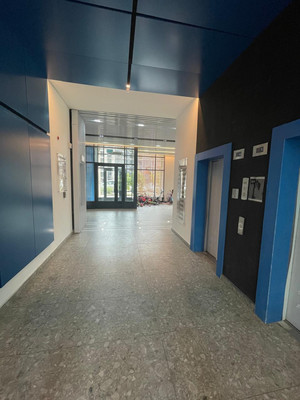 Продам трехкомнатную (3-комн.) квартиру, Южная ул, 12к1, Брёхово х