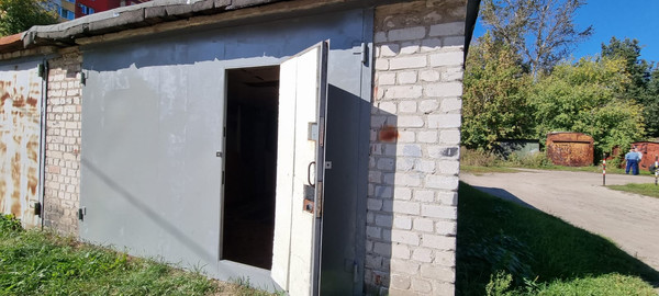 Продам гараж 31,2 м2, МЮД ул, Брянск г