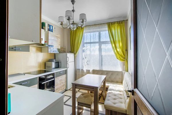 Продам однокомнатную (1-комн.) квартиру, Савушкина ул, 104, Санкт-Петербург г