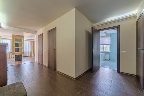 Продам трехкомнатную (3-комн.) квартиру, Коннозаводская ул, 51, Пенза г