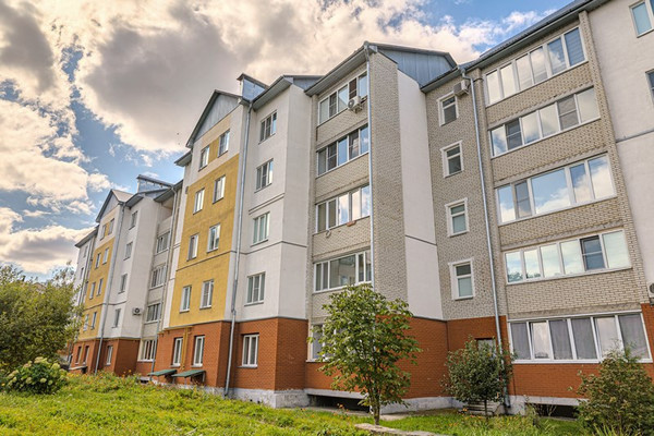 Продам трехкомнатную (3-комн.) квартиру, Коннозаводская ул, 51, Пенза г