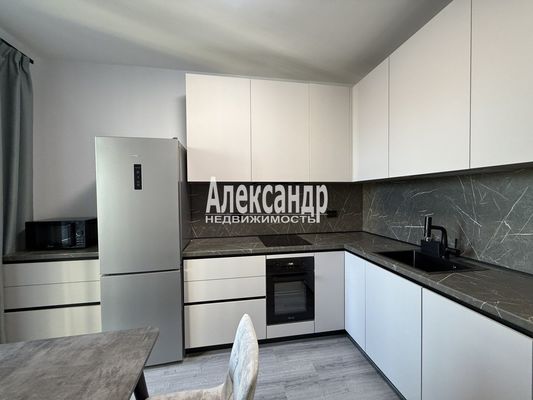 Продам однокомнатную (1-комн.) квартиру, Михайловская дор, 14к1, Парголово п