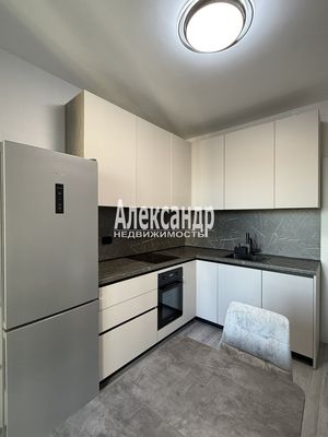 Продам однокомнатную (1-комн.) квартиру, Михайловская дор, 14к1, Парголово п