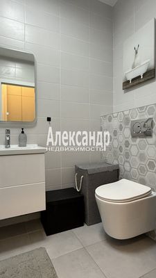 Продам однокомнатную (1-комн.) квартиру, Михайловская дор, 14к1, Парголово п